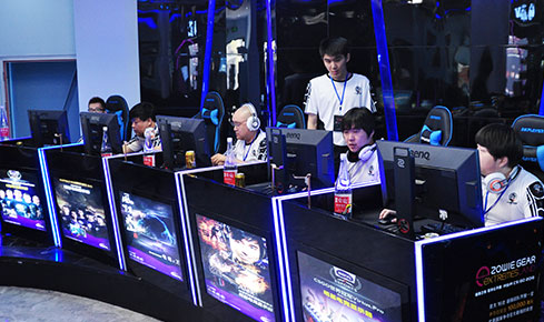 中国青年队 中国青年队