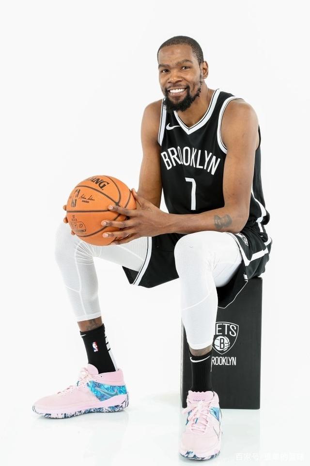 拉多米亚克 拉多米亚克